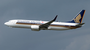 Singapore Airlines Boeing 737-8SA (9V-MGM) at  Denpasar/Bali - Ngurah Rai International, Indonesia