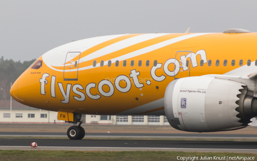 Scoot Boeing 787-8 Dreamliner (9V-OFH) | Photo 286991