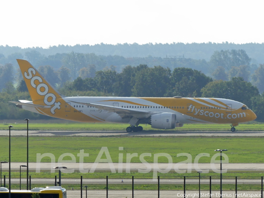 Scoot Boeing 787-8 Dreamliner (9V-OFI) | Photo 529221