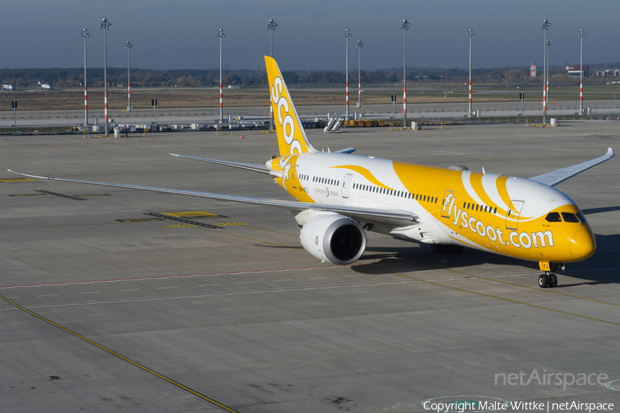 Scoot Boeing 787-8 Dreamliner (9V-OFJ) | Photo 479347