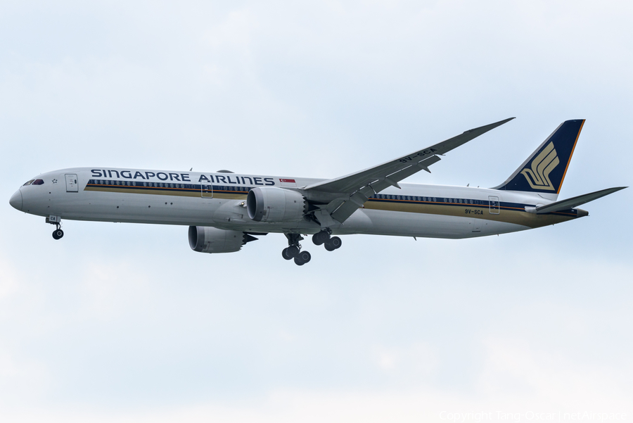 Singapore Airlines Boeing 787-10 Dreamliner (9V-SCA) | Photo 283372