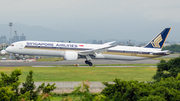 Singapore Airlines Boeing 787-10 Dreamliner (9V-SCB) at  Taipei - Taoyuan, Taiwan
