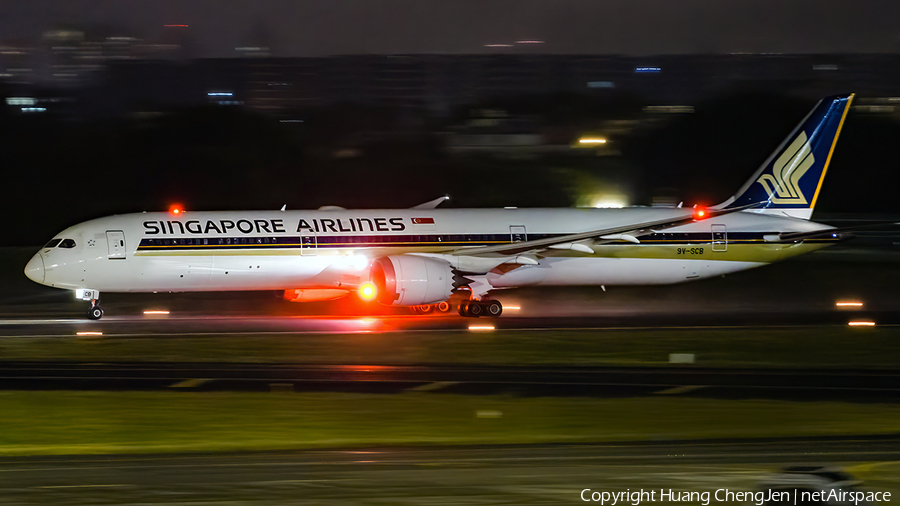 Singapore Airlines Boeing 787-10 Dreamliner (9V-SCB) | Photo 659562
