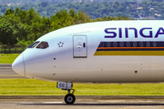 Singapore Airlines Boeing 787-10 Dreamliner (9V-SCC) at  Denpasar/Bali - Ngurah Rai International, Indonesia