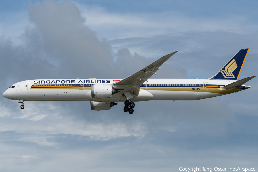 Singapore Airlines Boeing 787-10 Dreamliner (9V-SCC) | Photo 283373