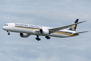 Singapore Airlines Boeing 787-10 Dreamliner (9V-SCC) at  Singapore - Changi, Singapore