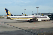 Singapore Airlines Boeing 787-10 Dreamliner (9V-SCE) at  Singapore - Changi, Singapore