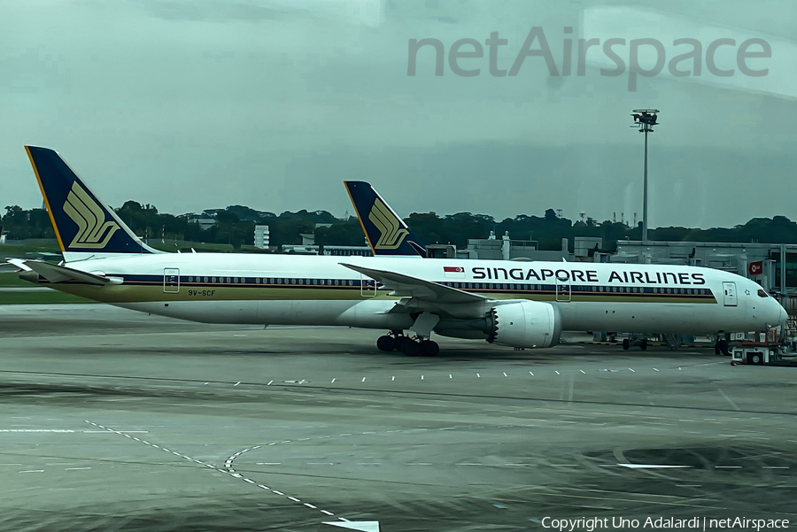 Singapore Airlines Boeing 787-10 Dreamliner (9V-SCF) | Photo 551265