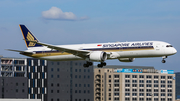 Singapore Airlines Boeing 787-10 Dreamliner (9V-SCI) at  Taipei - Taoyuan, Taiwan