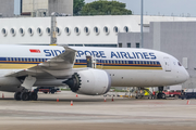 Singapore Airlines Boeing 787-10 Dreamliner (9V-SCN) at  Singapore - Changi, Singapore