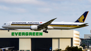 Singapore Airlines Boeing 787-10 Dreamliner (9V-SCW) at  Taipei - Taoyuan, Taiwan