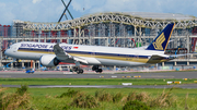 Singapore Airlines Boeing 787-10 Dreamliner (9V-SCY) at  Taipei - Taoyuan, Taiwan