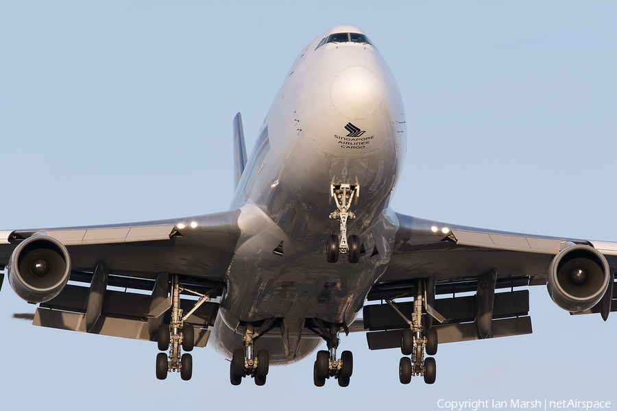 Singapore Airlines Cargo Boeing 747-412F (9V-SFG) | Photo 86286