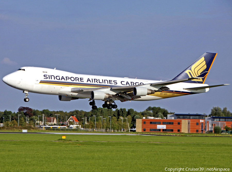 Singapore Airlines Cargo Boeing 747-412F (9V-SFI) | Photo 243244