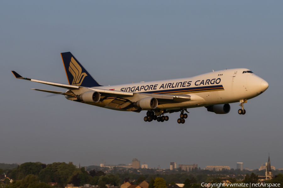 Singapore Airlines Cargo Boeing 747-412F (9V-SFI) | Photo 572735