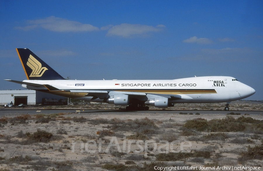 Singapore Airlines Cargo Boeing 747-412F (9V-SFK) | Photo 400544