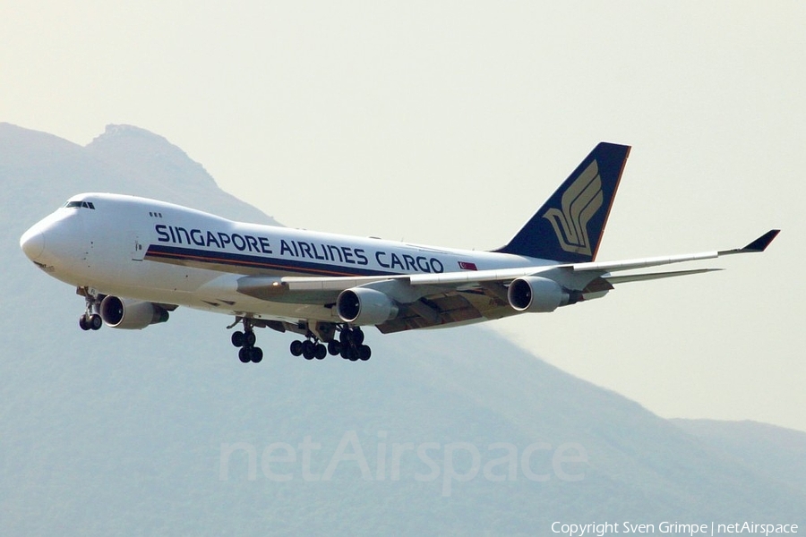 Singapore Airlines Cargo Boeing 747-412F (9V-SFL) | Photo 35345
