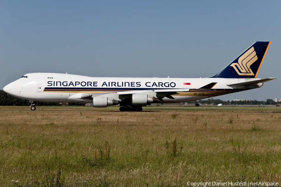 Singapore Airlines Cargo Boeing 747-412F (9V-SFM) | Photo 411827