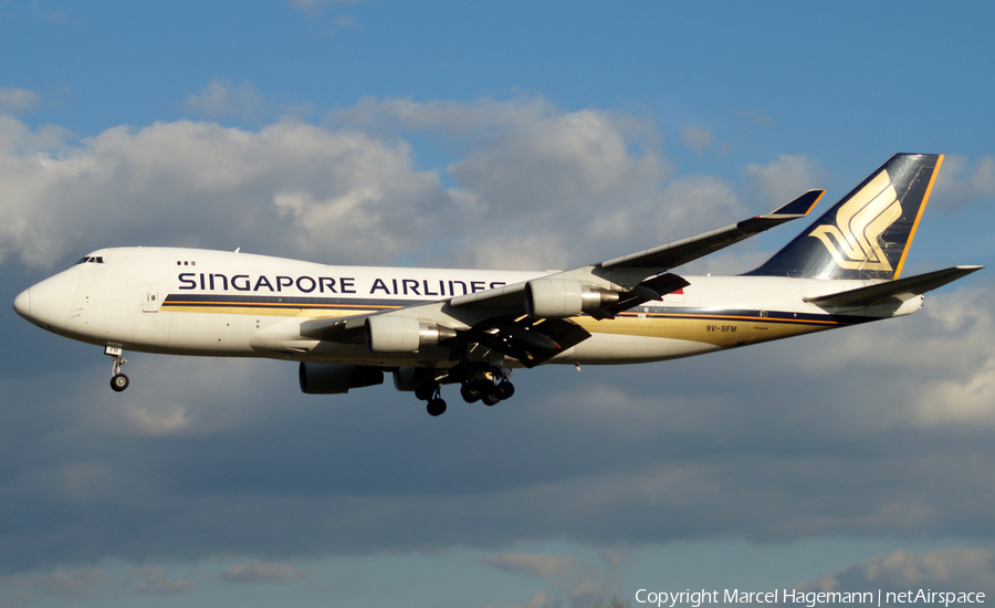 Singapore Airlines Cargo Boeing 747-412F (9V-SFM) | Photo 123649