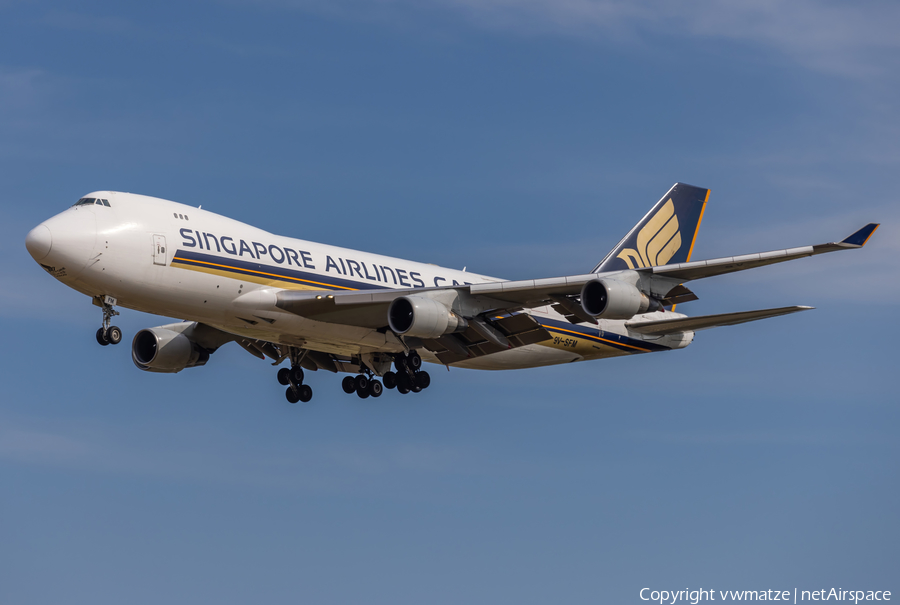 Singapore Airlines Cargo Boeing 747-412F (9V-SFM) | Photo 521989