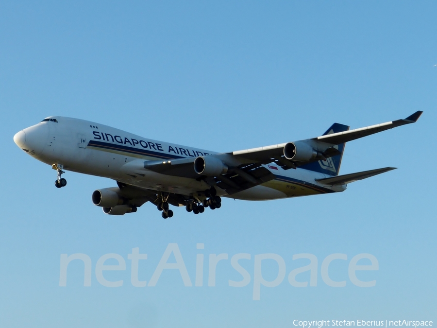 Singapore Airlines Cargo Boeing 747-412F (9V-SFM) | Photo 127875