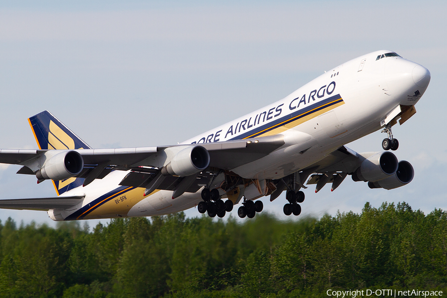 Singapore Airlines Cargo Boeing 747-412F (9V-SFN) | Photo 361196