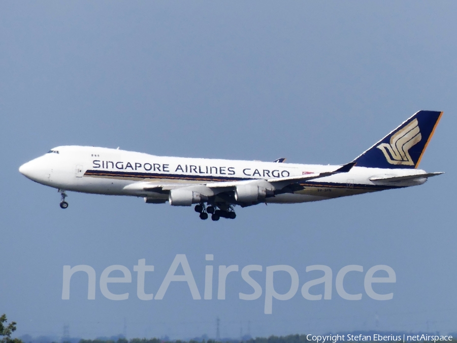 Singapore Airlines Cargo Boeing 747-412F (9V-SFN) | Photo 261827