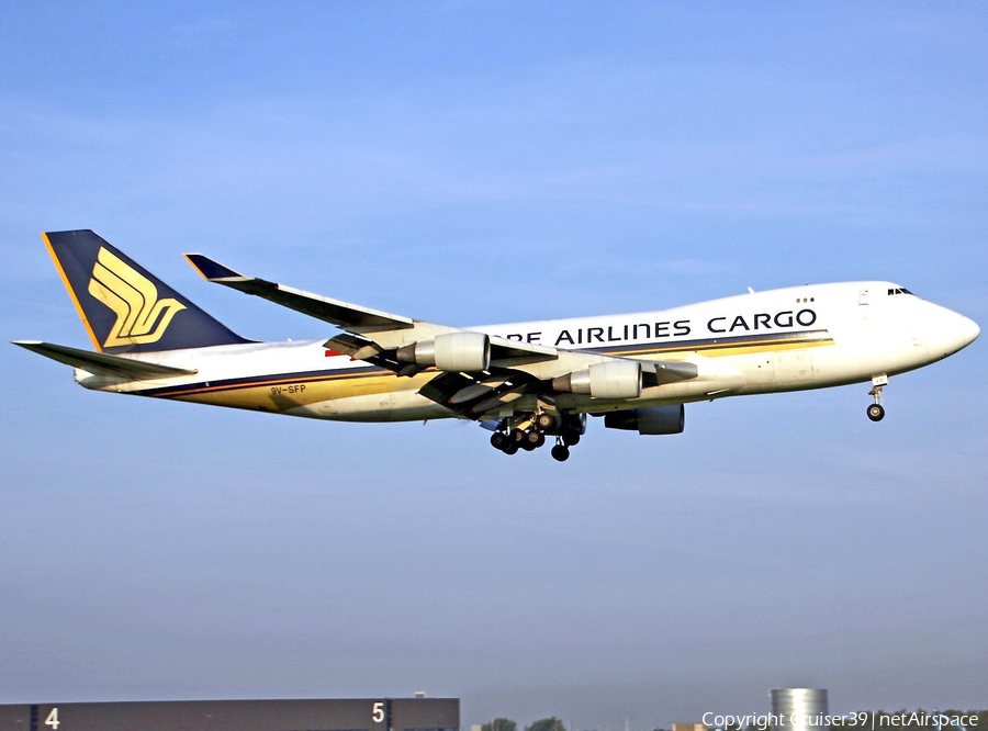 Singapore Airlines Cargo Boeing 747-412F (9V-SFP) | Photo 246272