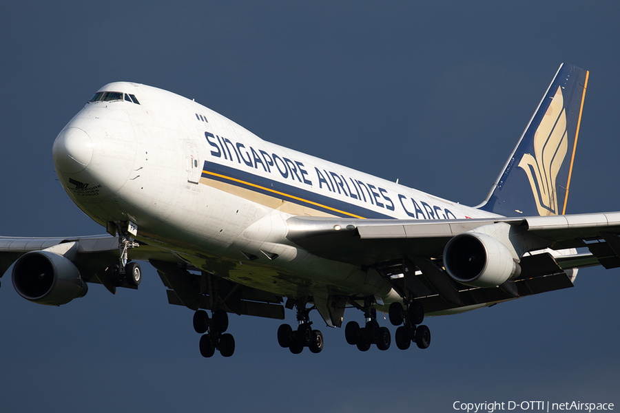 Singapore Airlines Cargo Boeing 747-412F (9V-SFP) | Photo 321233