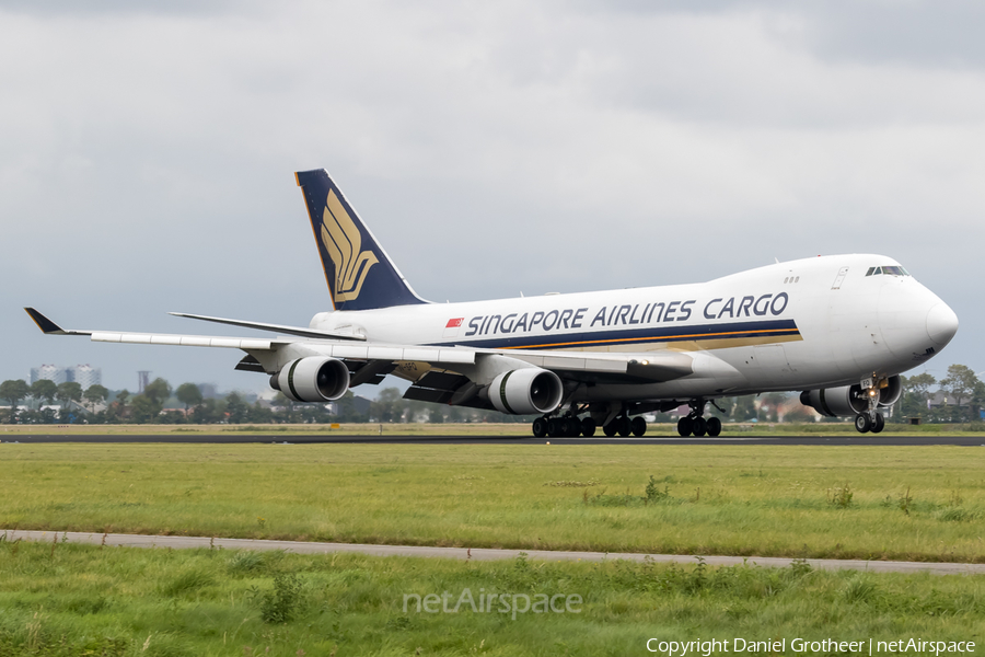 Singapore Airlines Cargo Boeing 747-412F (9V-SFQ) | Photo 135966