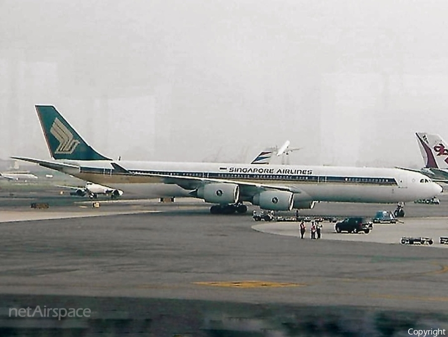 Singapore Airlines Airbus A340-541 (9V-SGC) | Photo 473175