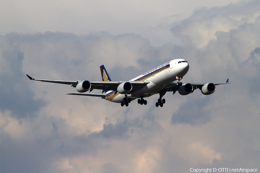 Singapore Airlines Airbus A340-541 (9V-SGD) | Photo 386446
