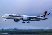 Singapore Airlines Airbus A350-941 (9V-SHI) at  Jakarta - Soekarno-Hatta International, Indonesia