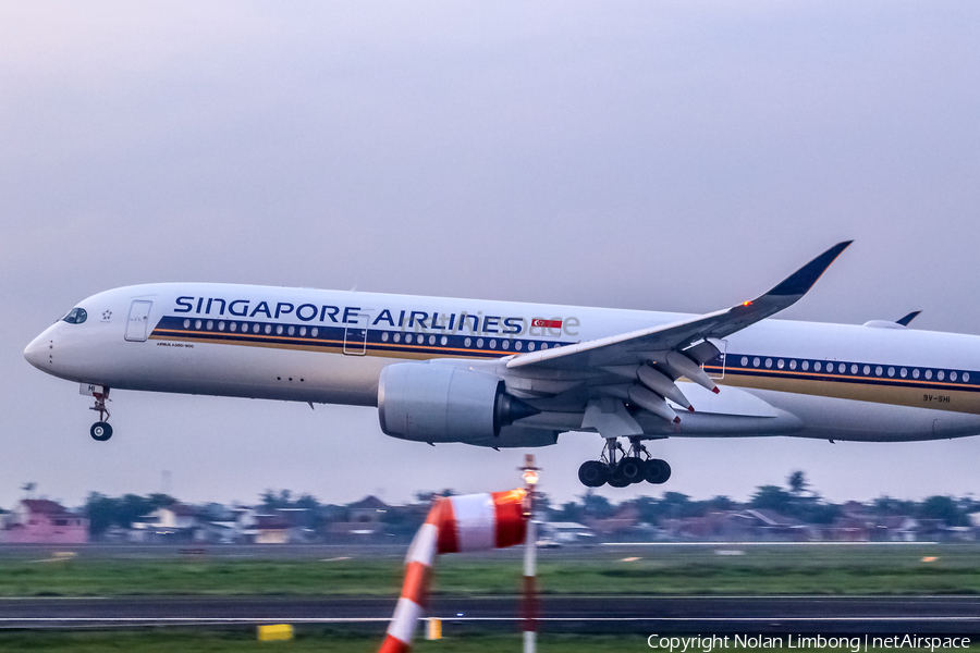 Singapore Airlines Airbus A350-941 (9V-SHI) | Photo 499664