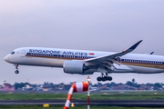 Singapore Airlines Airbus A350-941 (9V-SHI) at  Jakarta - Soekarno-Hatta International, Indonesia