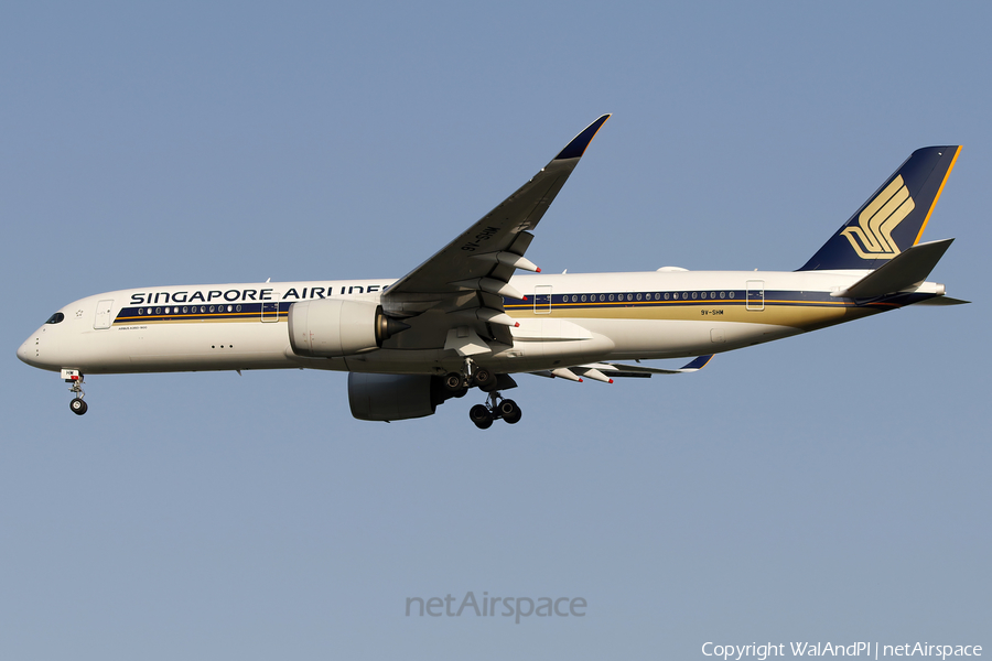 Singapore Airlines Airbus A350-941 (9V-SHM) | Photo 613855