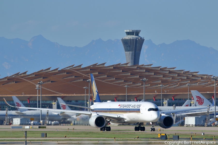 Singapore Airlines Airbus A350-941 (9V-SHY) | Photo 530211
