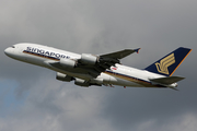 Singapore Airlines Airbus A380-841 (9V-SKA) at  London - Heathrow, United Kingdom