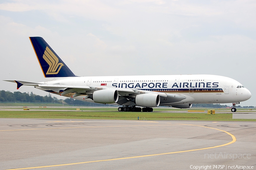 Singapore Airlines Airbus A380-841 (9V-SKA) | Photo 38165