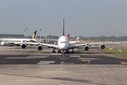 Singapore Airlines Airbus A380-841 (9V-SKA) at  Singapore - Changi, Singapore