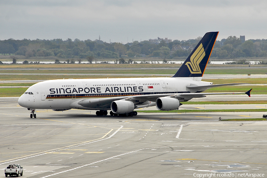 Singapore Airlines Airbus A380-841 (9V-SKB) | Photo 12615