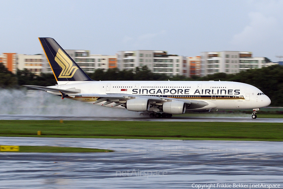 Singapore Airlines Airbus A380-841 (9V-SKB) | Photo 17862