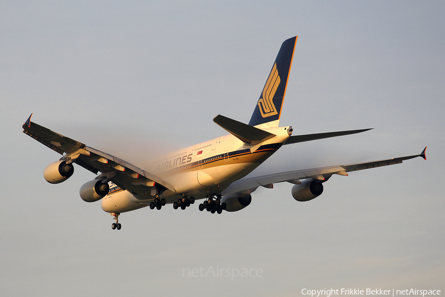 Singapore Airlines Airbus A380-841 (9V-SKD) | Photo 18848