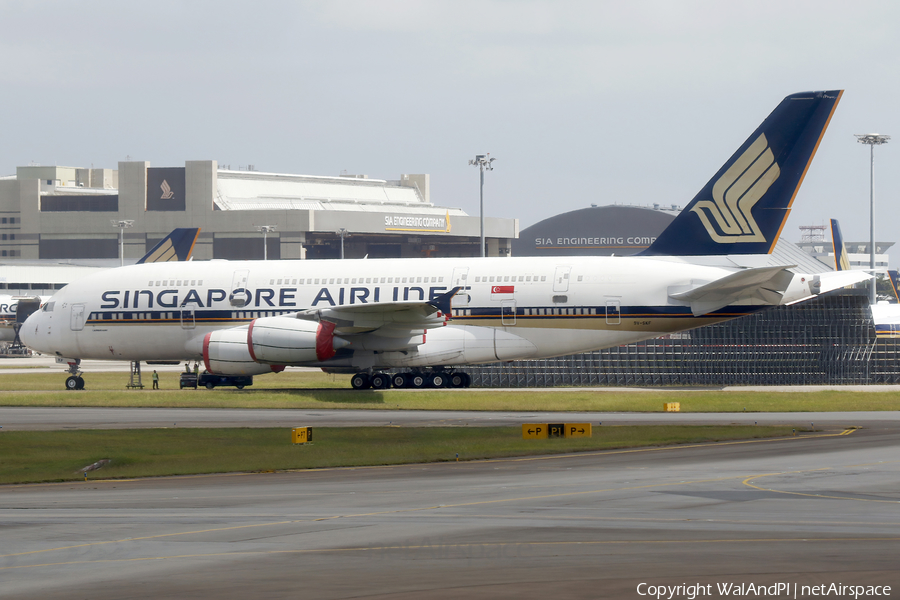 Singapore Airlines Airbus A380-841 (9V-SKF) | Photo 615406