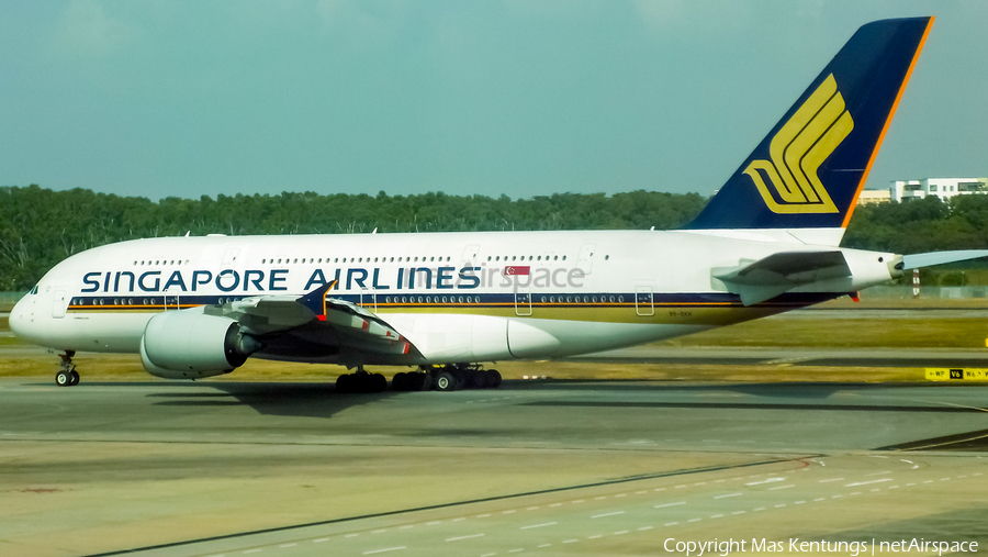 Singapore Airlines Airbus A380-841 (9V-SKH) | Photo 473847