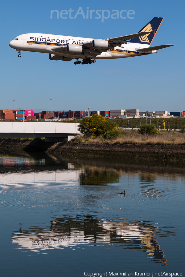 Singapore Airlines Airbus A380-841 (9V-SKI) | Photo 390597