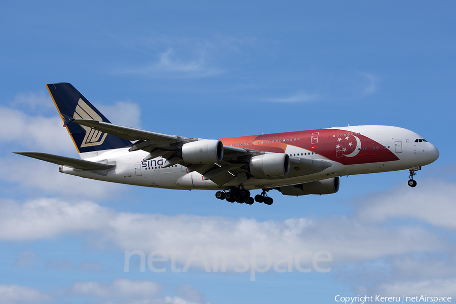 Singapore Airlines Airbus A380-841 (9V-SKJ) | Photo 149193