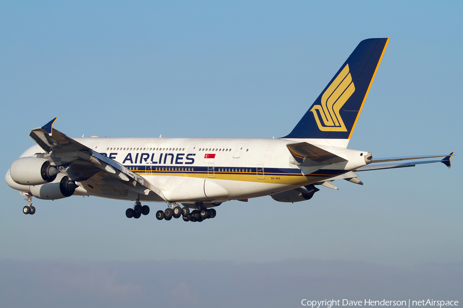 Singapore Airlines Airbus A380-841 (9V-SKK) | Photo 3073