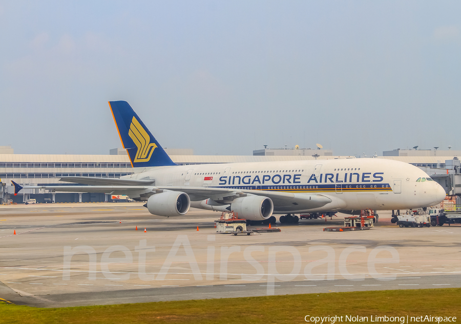 Singapore Airlines Airbus A380-841 (9V-SKK) | Photo 366809