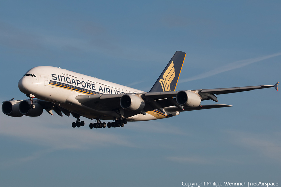 Singapore Airlines Airbus A380-841 (9V-SKL) | Photo 196248